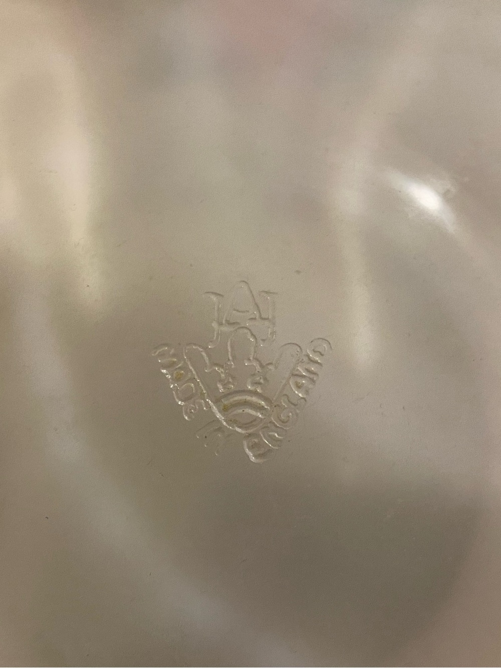 Vintage JAJ Pyrex Cottage Rose casserole - Picture 5 of 6